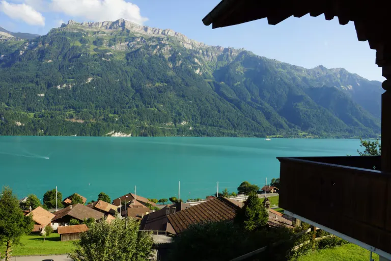 Best 2026 Airbnb Stays in Interlaken, Switzerland with Mountain & Lake Views