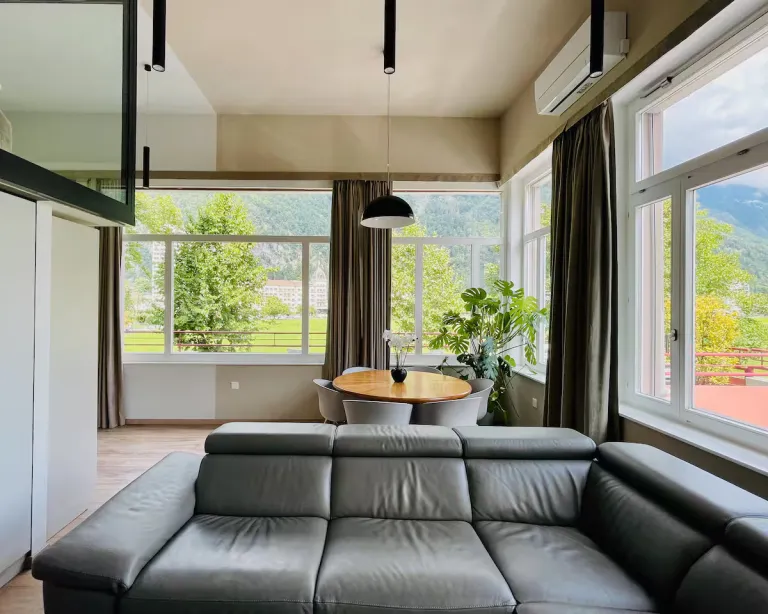 Best 2026 Airbnb Stays in Interlaken, Switzerland with Mountain & Lake Views