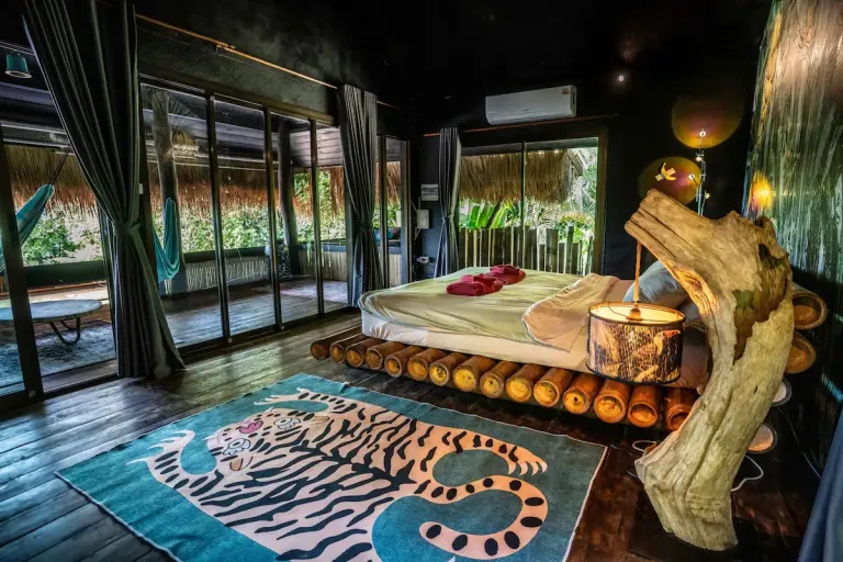 8 Best 2026 Airbnb Villas in Koh Phangan, Thailand for Tropical Getaways
