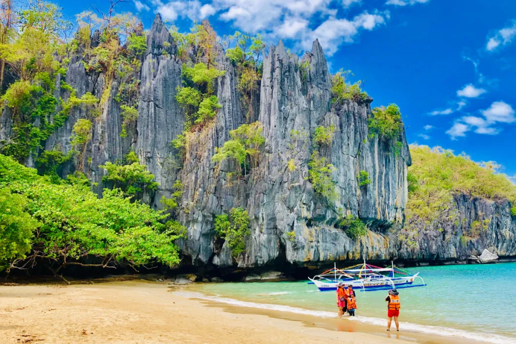 Where Gentle Adventure Meets Paradise: Stay Young by Staying Active in Retirement