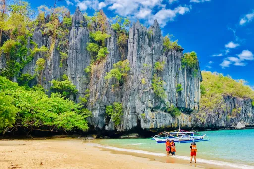 Image for article Where Gentle Adventure Meets Paradise: Stay Young by Staying Active in Retirement