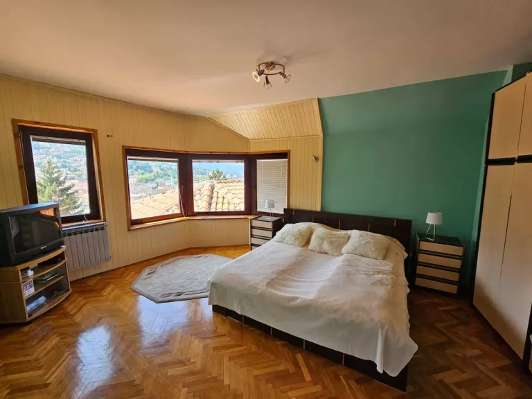 8 Best 2026 Airbnb Stays in Sarajevo, Bosnia &amp; Herzegovina Near Old Town
