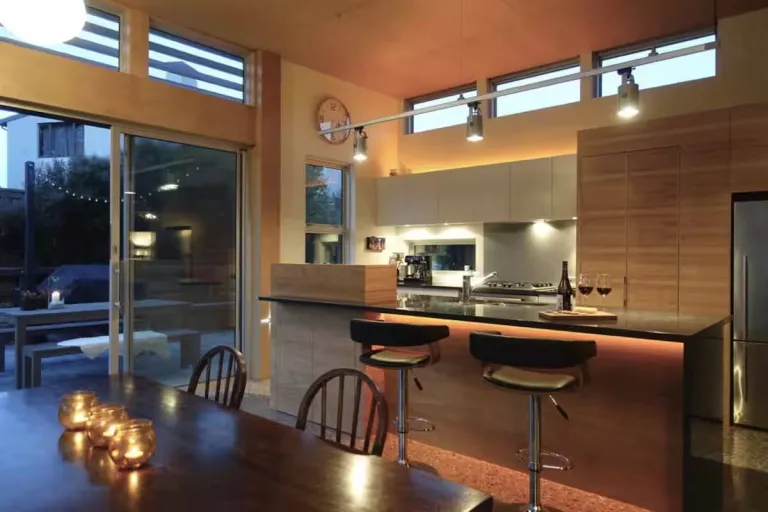 8 Best 2026 Luxury Airbnb Stays in Lake District, New Zealand for Nature Lovers