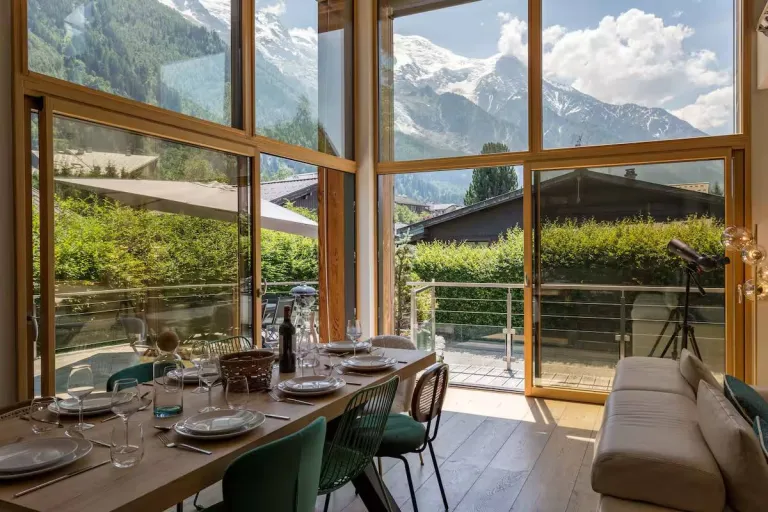 Best 2026 Airbnb Stays in Chamonix, France for Mont Blanc Views