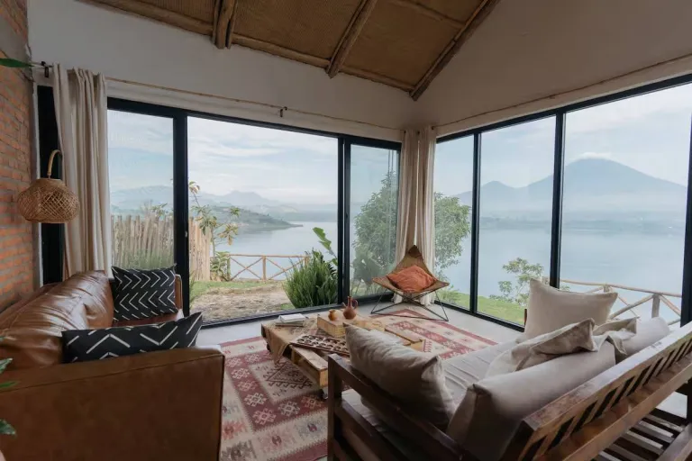 8 Best 2026 Airbnb Lodges in Rwanda Near Volcanoes National Park
