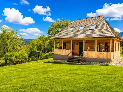 Image for article 8 Best 2026 Airbnb Stays in Transylvania, Romania for Castle & Countryside Experiences