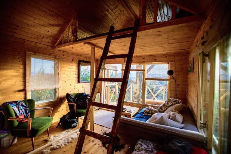 8 Best 2026 Airbnb Stays in Transylvania, Romania for Castle &amp; Countryside Experiences