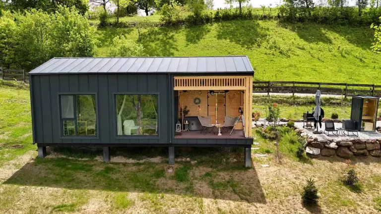 8 Best 2026 Airbnb Stays in Transylvania, Romania for Castle &amp; Countryside Experiences