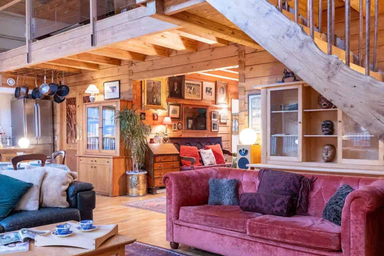 Best 2026 Airbnb Stays in Edinburgh for a Historic Scottish Getaway