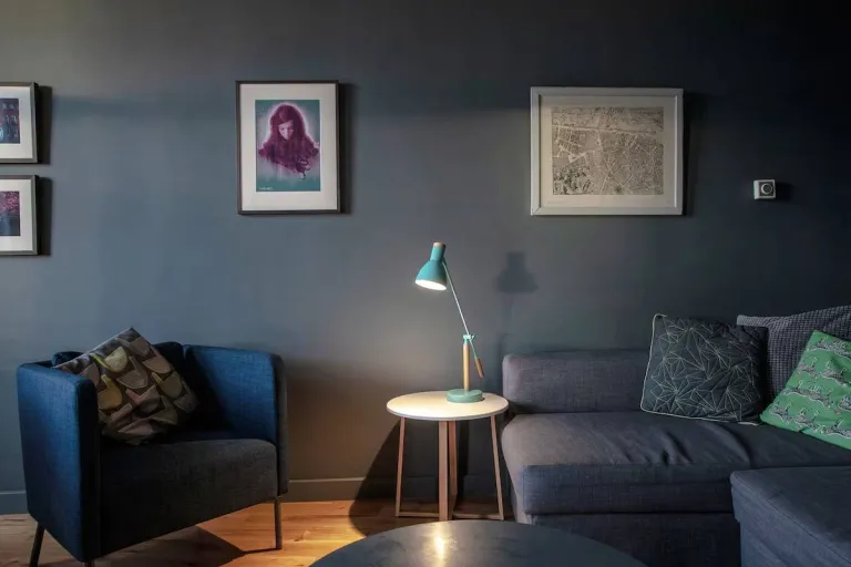 8 Best 2026 Airbnb Stays in Dublin Near Temple Bar & City Centre