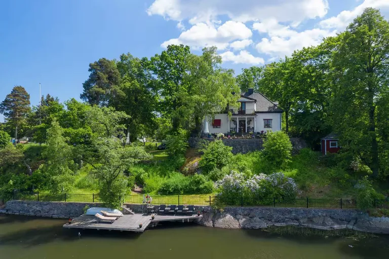 Best 2026 Airbnb Stays in Stockholm with Waterfront & City Views
