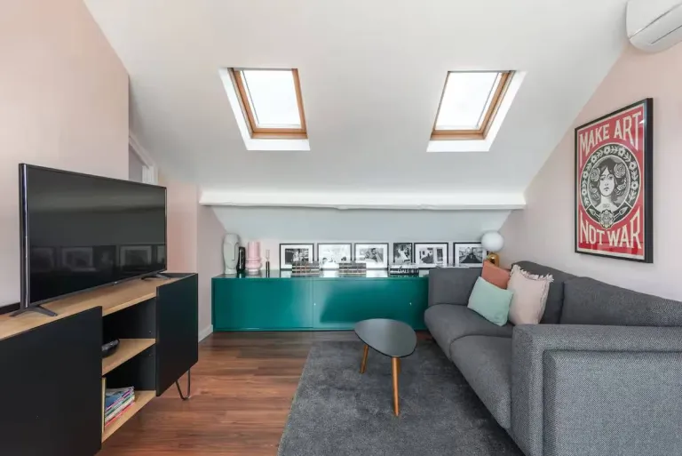 Best 2026 Airbnb Stays in Lisbon with Ocean & Sunset Views