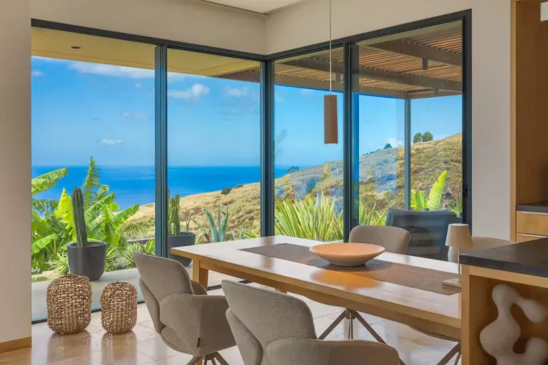 8 Best 2026 Airbnb Stays in Madeira for Hiking & Scenic Mountain Escapes