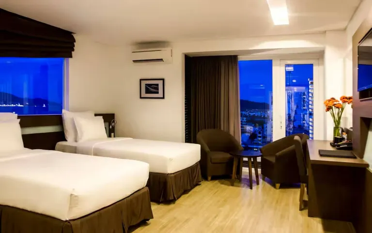 Best 2026 Airbnb Stays in Nha Trang, Vietnam for a Beach Holiday