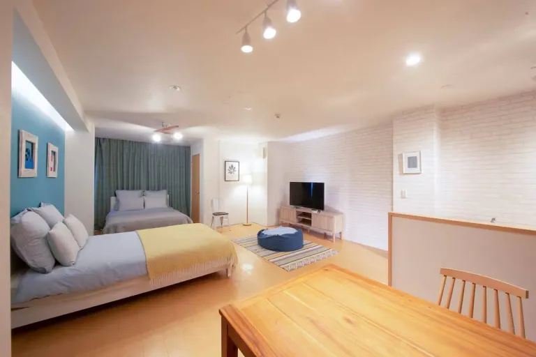 8 Best 2026 Airbnb Stays in Osaka for Food, Shopping &amp; Nightlife