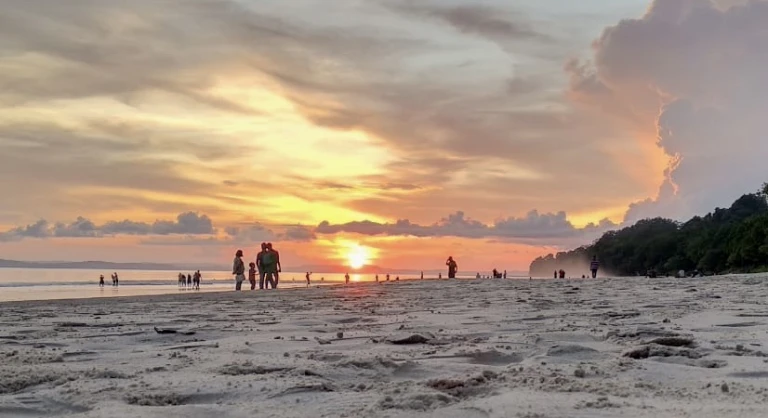 Radhanagar Beach Havelock Island