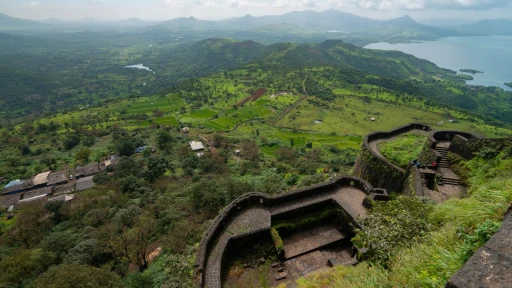 image for article Pune's Top 15 Weekend Getaways for One-day Trip