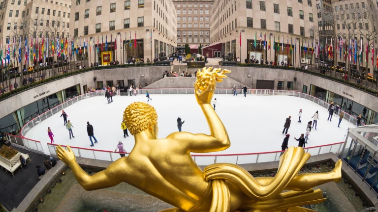  Ice Skating at Rockefeller Center, NYC