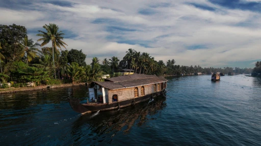 image for article 11 things to do in Kerala This winter - Must Try