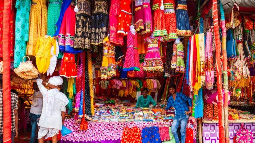 image for article Souvenirs to buy in Delhi on your next visit 