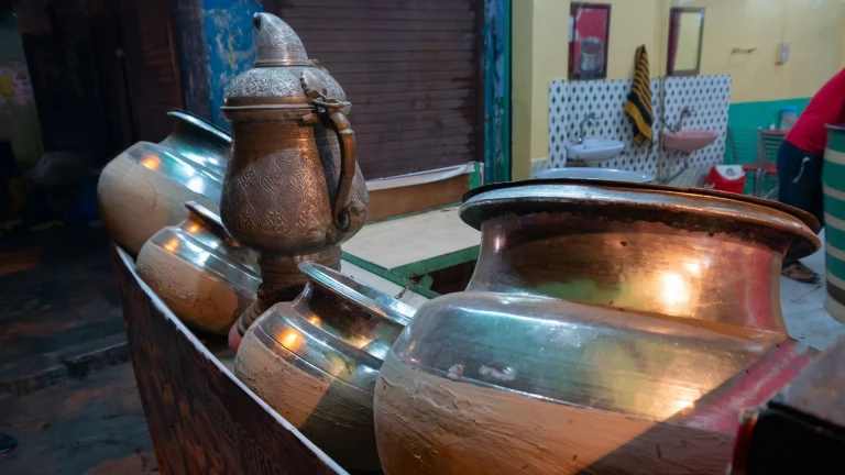 copper utensils of Old Delhi market