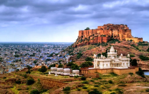 image for article Amazing Souvenirs to buy in Rajasthan 2023