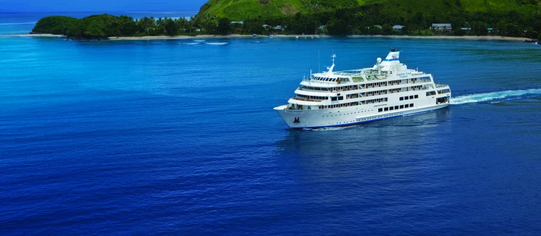 Liveaboard Cruises, Fiji