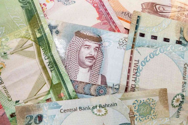 Bahraini Dinars