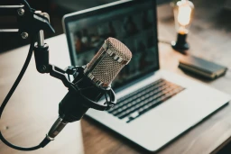 image for article Best Finance Podcasts to enhance your financial grip in India