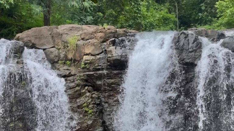 mahal Waterfall