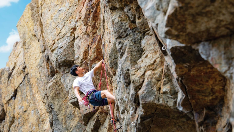 Rock Climbing on Tung Lung Chau