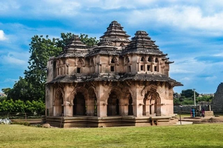Lotus Mahal | Things To do on a trip to Hampi | Stories by Soumya