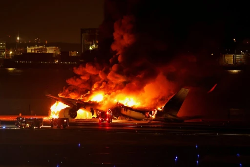 image for article Tokyo Airport in Turmoil as JAL Flight Catches Fire: 5 Dead