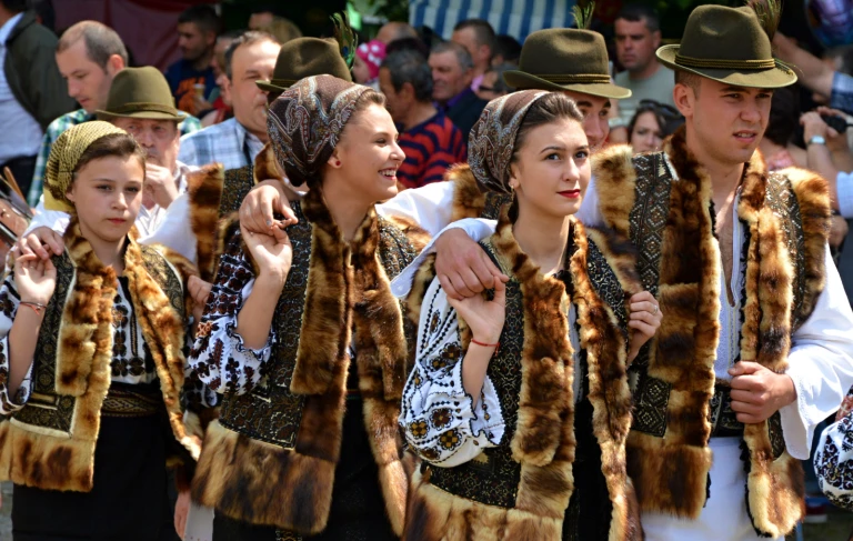 folk traditions romania