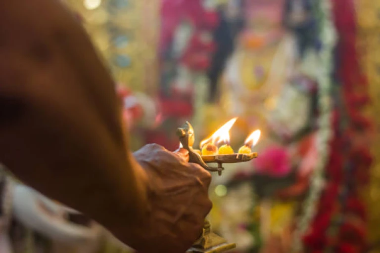 Temple Visits for Evening Aarti Sessions