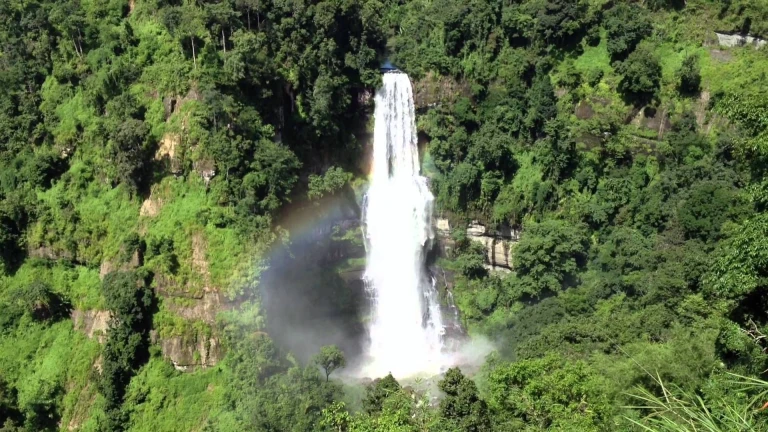 Vantawng Falls Trek