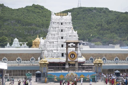 image for article Complete Travel Guide to Tirupati - Things to do, places to visit and more!