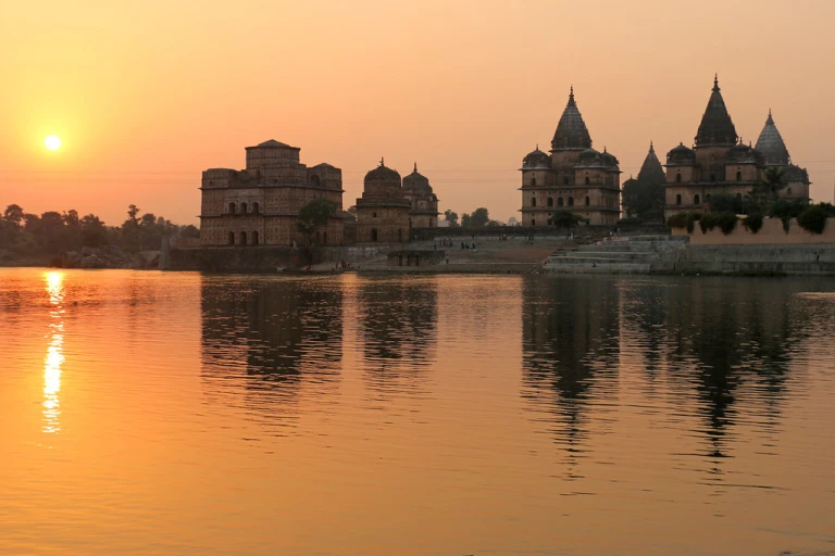Betwa River Sunsets Orchha, Madhya Pradesh