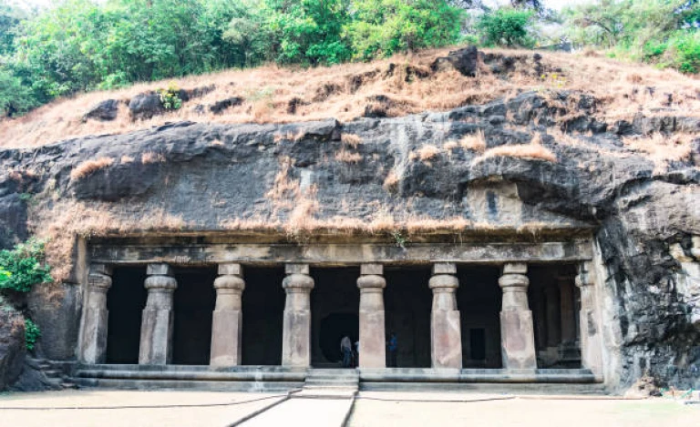 Elephanta Caves looking awesome in sunny day