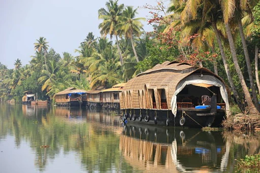 Things to do in Kerala in summers 2024