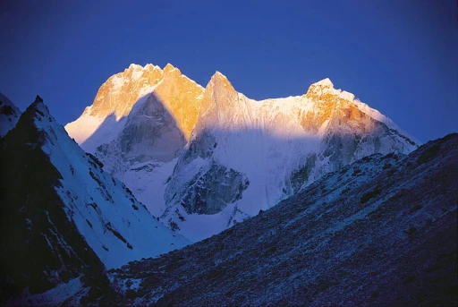 image for article Top 15 Must-Visit Places Winter Destinations in Himachal Pradesh