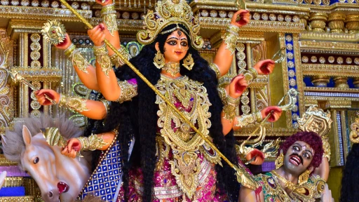 image for article Top 9 Must See Destinations During Navratri Celebration 2023
