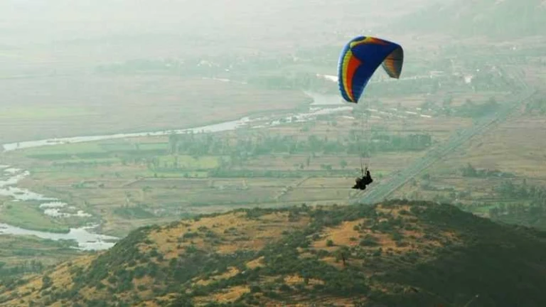 paragliding in bangalore nandi hills