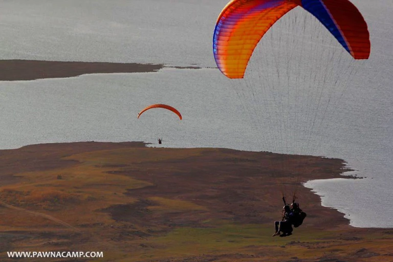Paragliding at Pavana Lake