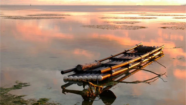 Bamboo Rafting in Peringalkuthu