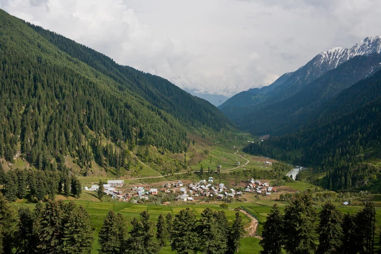 Aru Valley jammu kashmir