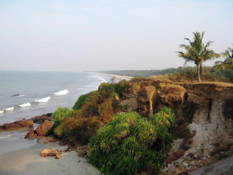 Meenkunnu Beach, Kannur