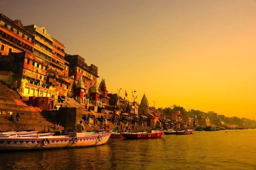 image for article Varanasi Tourism 101: Everything You Need to Know