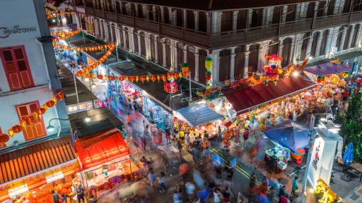 image for article Shop Till You Drop: Must-Visit Markets in Singapore